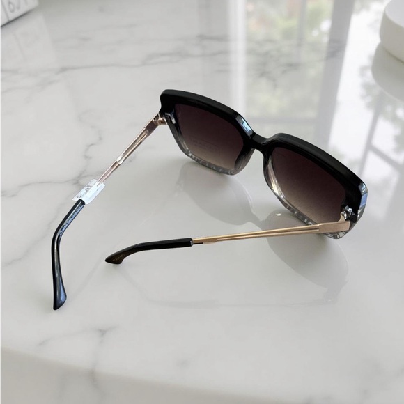 Tahari Black and Gold Sunglasses - Picture 4 of 7